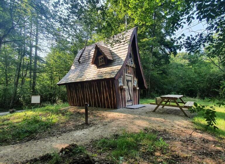 Дом 1 Спальня, Chateau De Razay