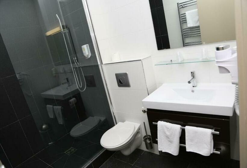 Номер Комфорт, Hôtel De Wimereux