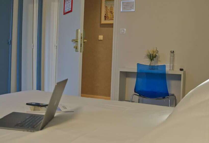 Номер Комфорт, Hôtel De Wimereux