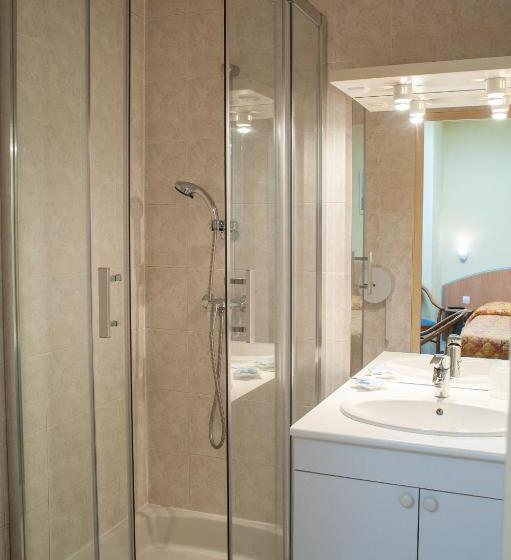 Номер Стандарт, Logis Hôtel Restaurant Lanex Amboise