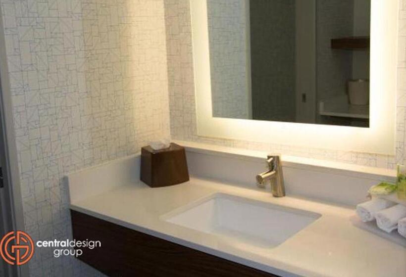 Люкс, Holiday Inn Express & Suites   Kirksville   University Area, An Ihg