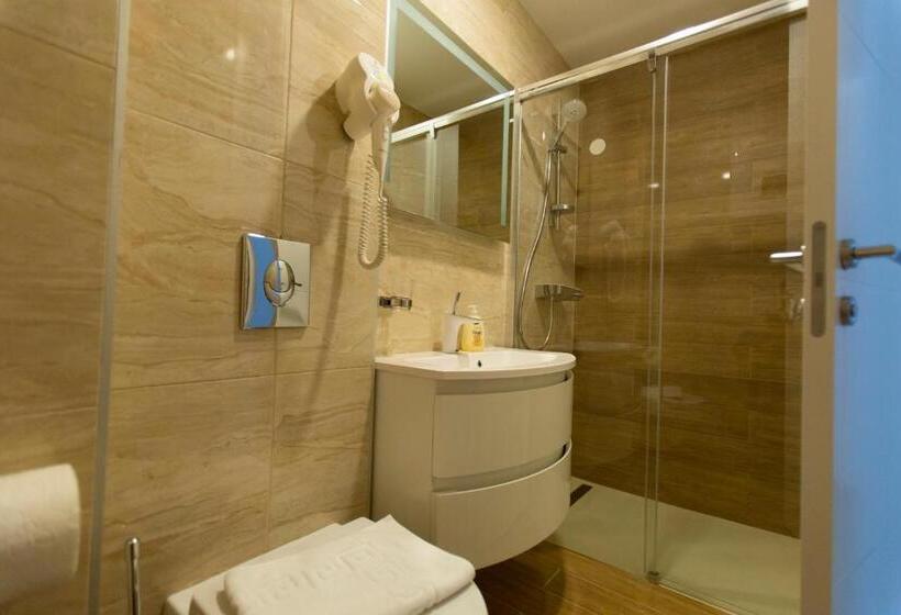 Апартаменты 1 Спальня с Балконом, Luxury Aparthotel