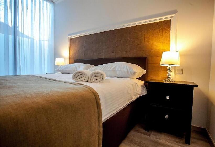 اتاق اکونومی, Regal Residence B&b