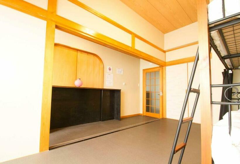 Семейный Номер, Guest House Umikaji