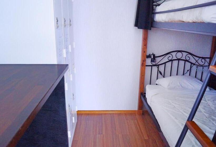 Четырехместный Номер Стандарт, Guest House Umikaji
