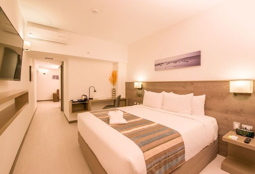 Полулюкс, Best Western Plus Urban Larco