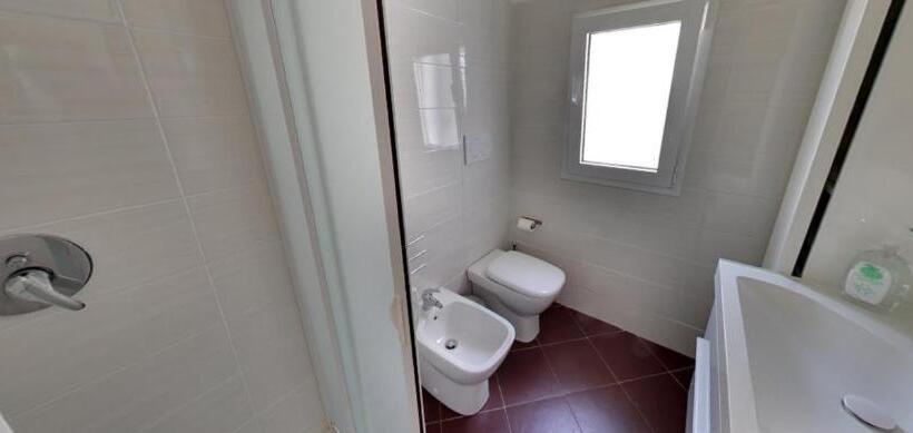 Четырехместный Номер Стандарт, B&b Del Carmine