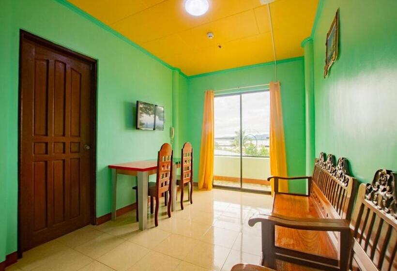 침실 2개 스위트, Dad's Bayview Pension