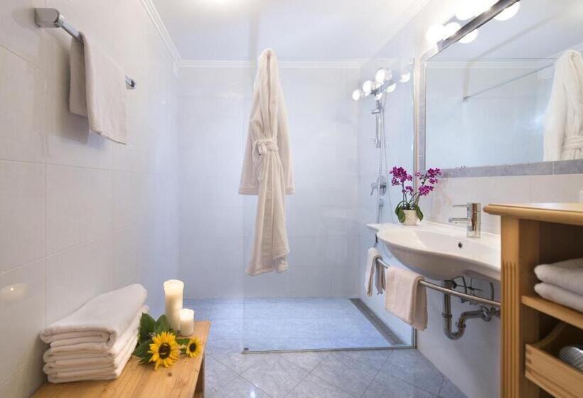 Семейный Номер, Dolomitenhotel Weisslahnbad