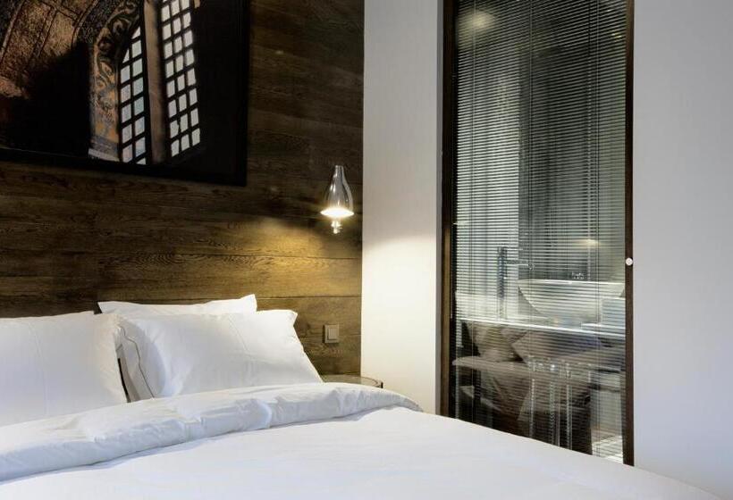 اتاق استاندارد, Urban Suites