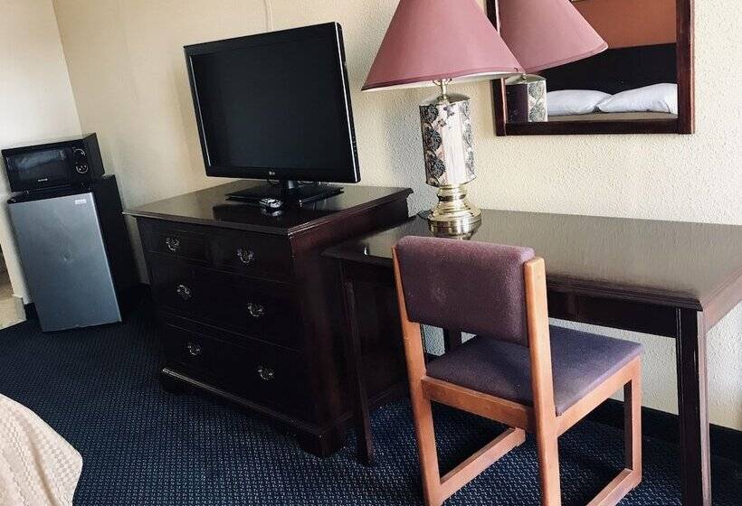 스탠다드 룸 더블 침대 2개, Executive Inn Texarkana