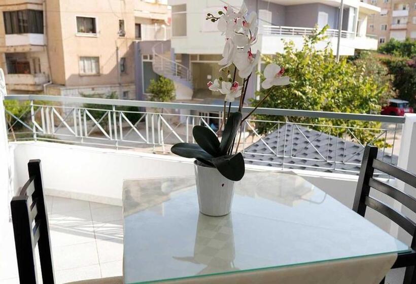 اتاق استاندارد سه نفره, Oxhaku