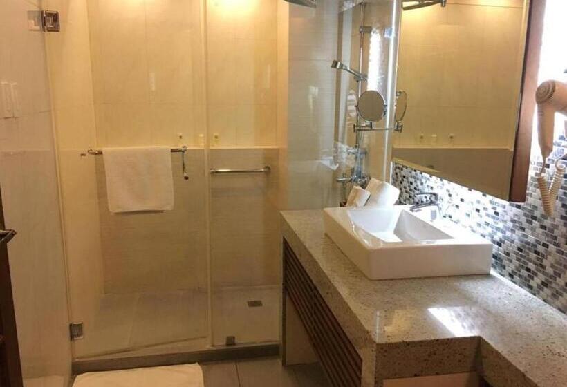 Президентский Люкс, Skinetics Wellness Center Boutique