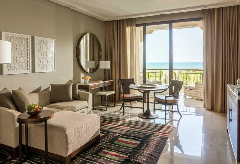اتاق لوکس با چشم‌انداز باغ, Four Seasons Hotel Tunis
