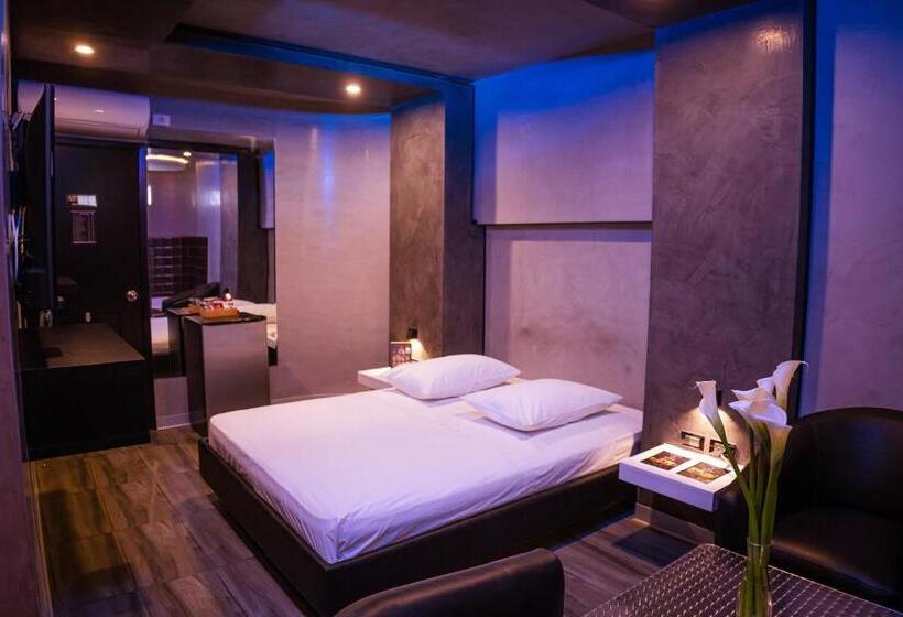 스위트, Orei Private Suites Adult Only