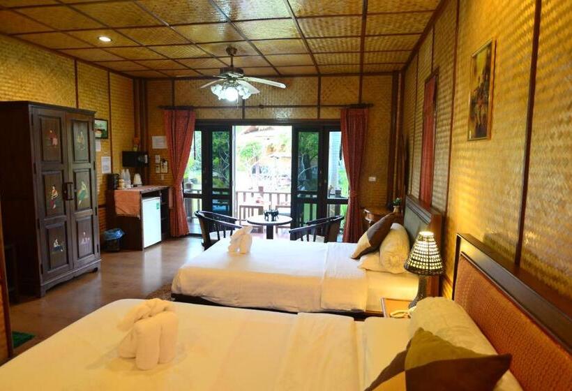 Номер Superior Вид на Сад, Viang Yonok Hotel, Restaurant, Sports Club