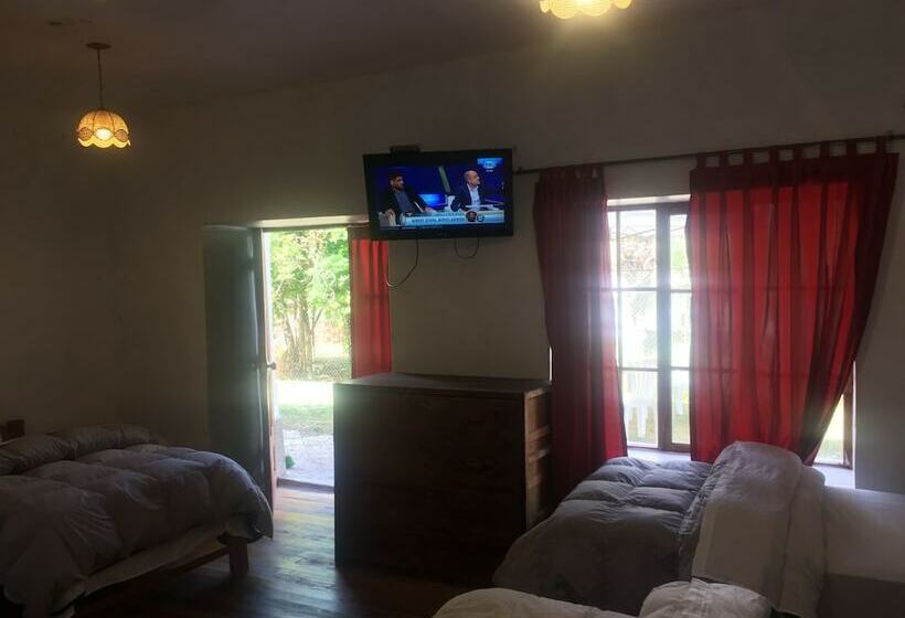 Четырехместный Номер Стандарт, Hostal Cuesta Del Sol   Hostel