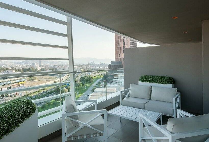 带城市景观及双人床的标准房间, Four Points By Sheraton Izmir