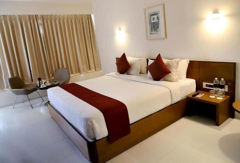 豪华房间, Patria Suites