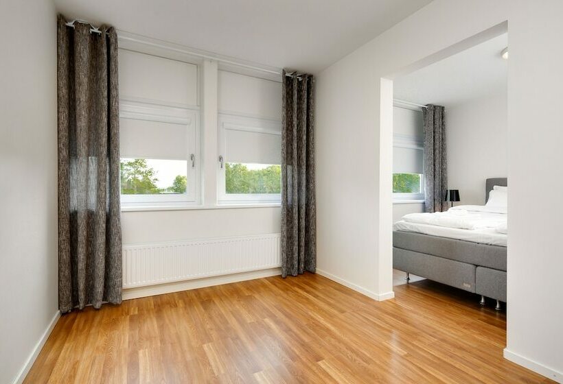 Suite Junior, Almnas Park