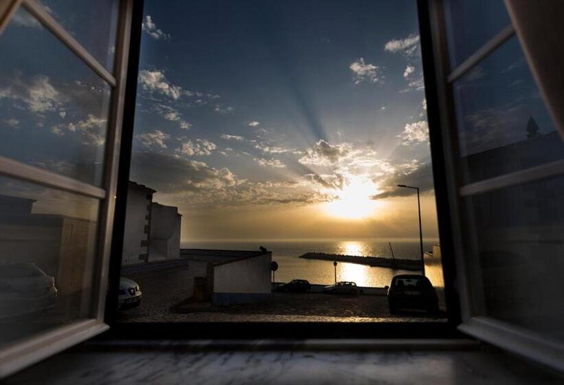 اتاق استاندارد با چشم‌انداز دریا, Ericeira Soul Guesthouse