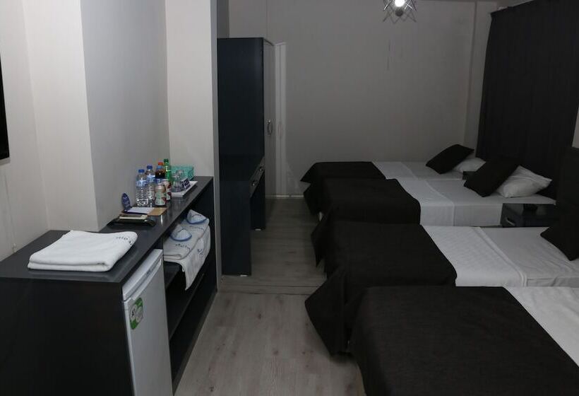 اتاق خانوادگی, Asus Palmiye Otel