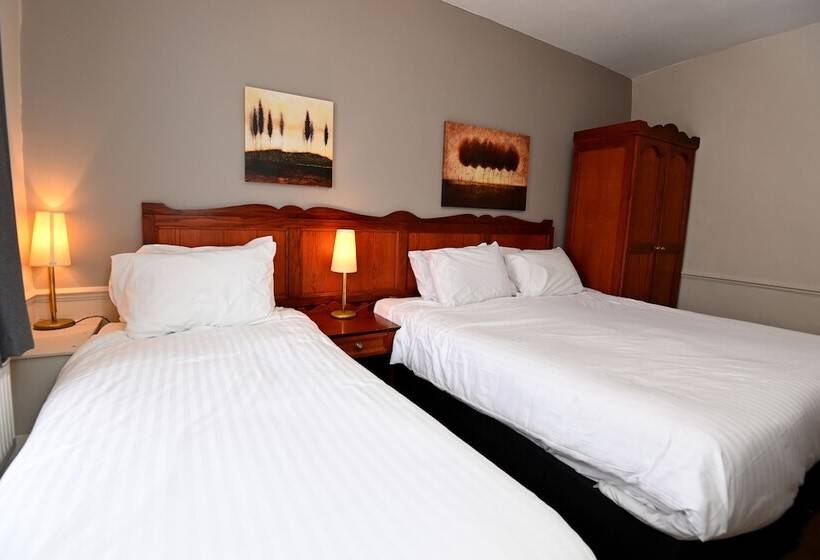 Семейный Номер, Original White Hart, Ringwood By Marston's Inns