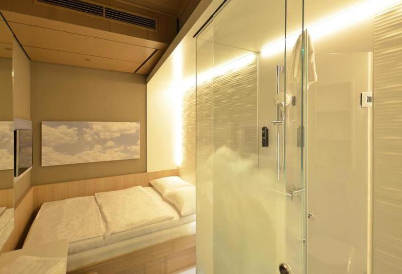 اتاق اکونومی یک تخته, My Cloud Transit Hotel   Guests With International Flight Only!