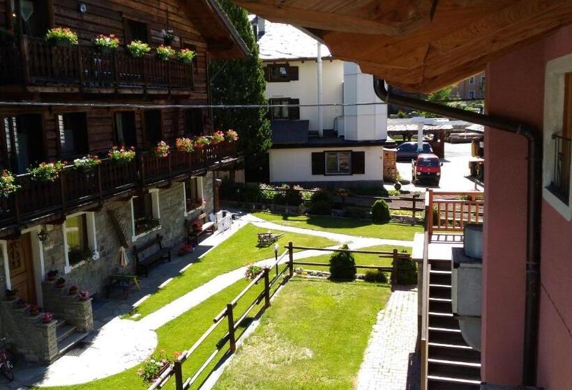 标准间, Hibou Chambres   Cogne