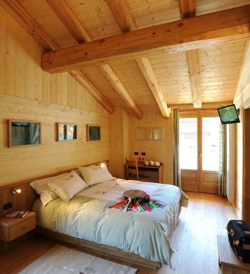 スーペリアールーム, Hibou Chambres   Cogne