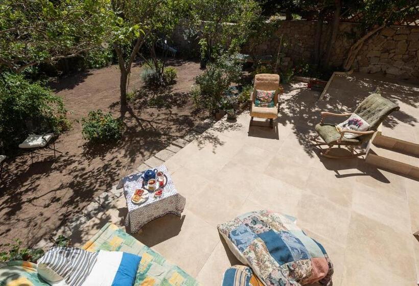 سوئیت جونیور خانوادگی, Il Giardino Di Tatiana Rooms & Breakfast