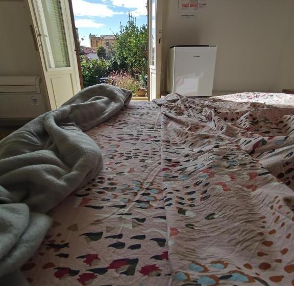 اتاق خانوادگی با چشم‌انداز باغ, Il Giardino Di Tatiana Rooms & Breakfast
