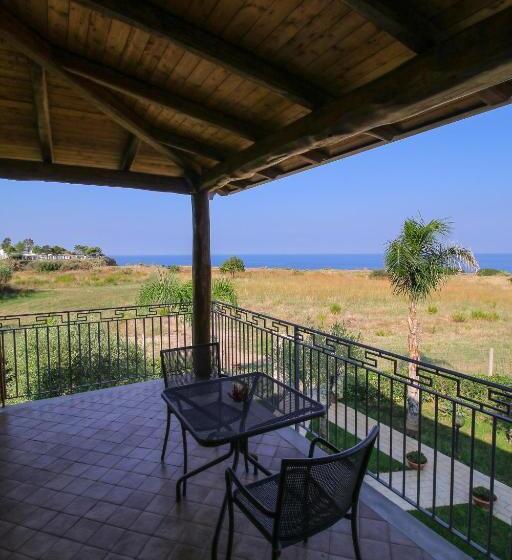 Номер Стандарт Вид на Море, Villa D Aquino