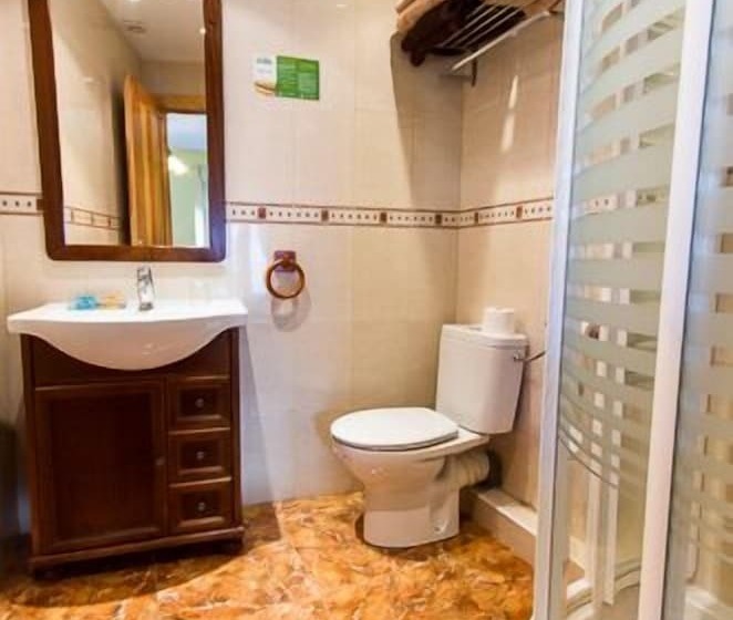 スタンダードトリプルルーム, Hosteria Villa De Castro