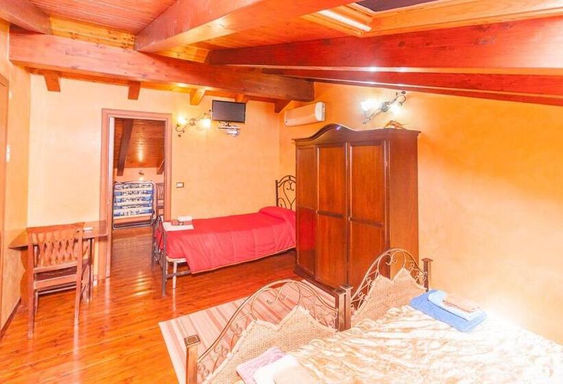חדר סטנדרט לארבעה, B&b L Infiorescenza New