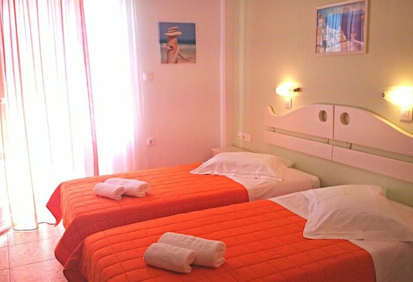غرفة قياسية, Athena Rooms