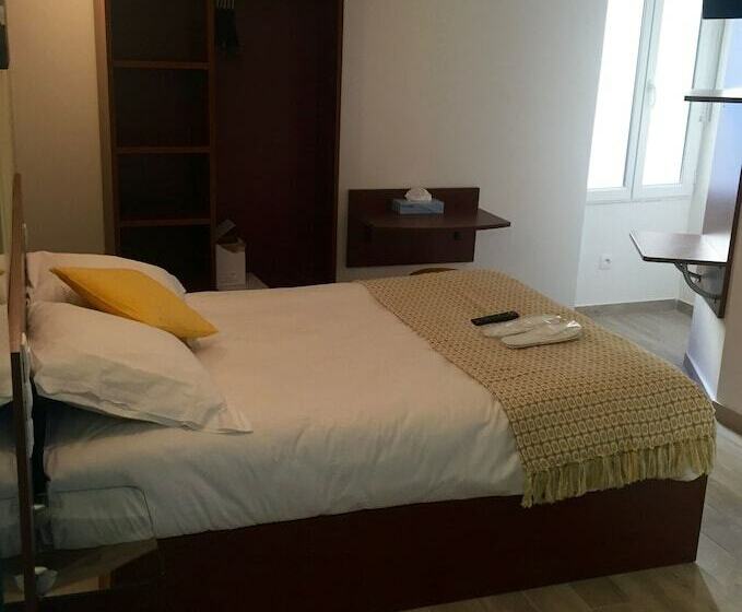 Standard Room, Massilia