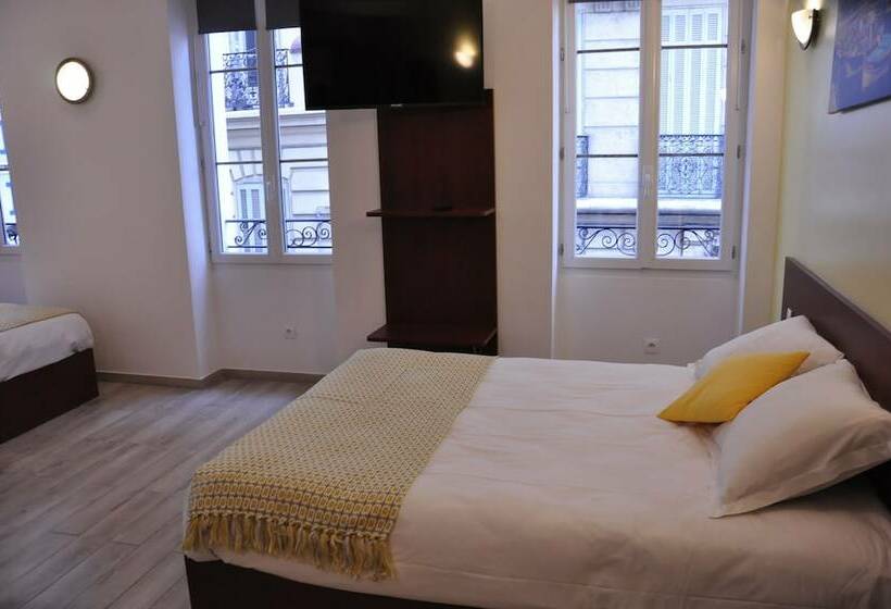 Superior Room, Massilia