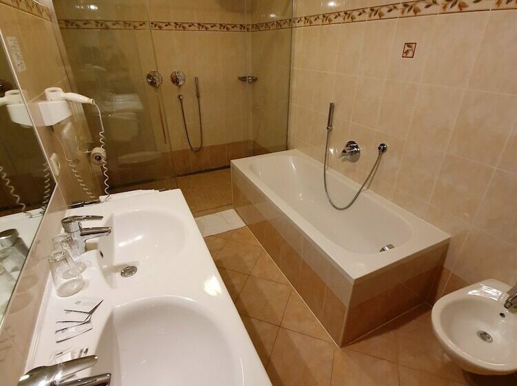 Номер Стандарт, Sporthotel Kalcherhof