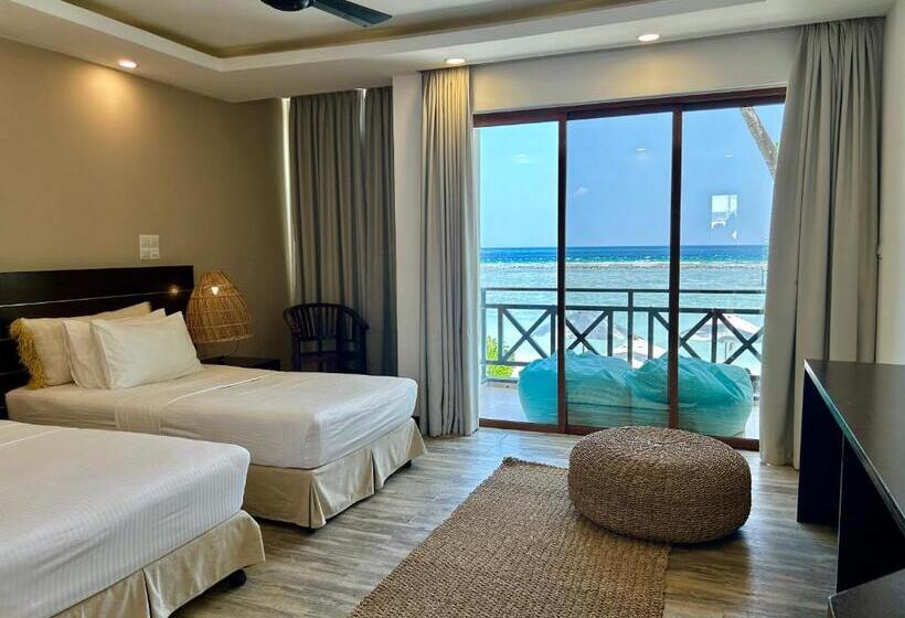 اتاق خانوادگی با چشم‌انداز دریا, Canopus Retreat Thulusdhoo