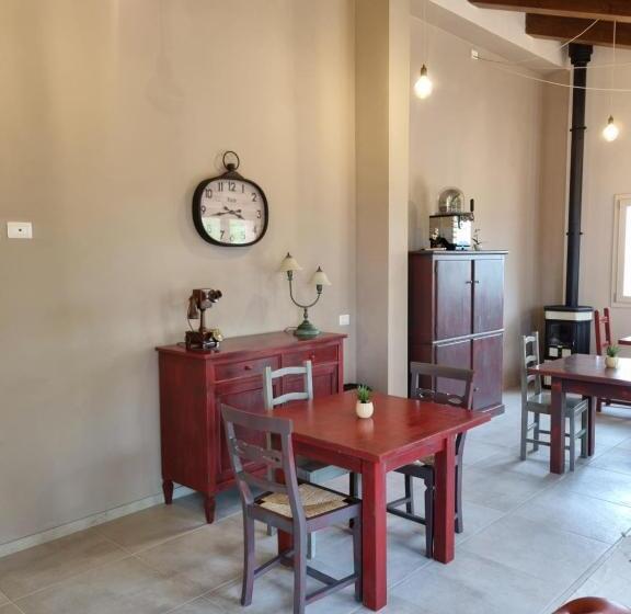 اتاق استاندارد چهار تخته, B&b Ceresà   Country House