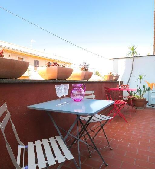 1 Bedroom Penthouse Apartment, Appartamenti Marcoaurelio49