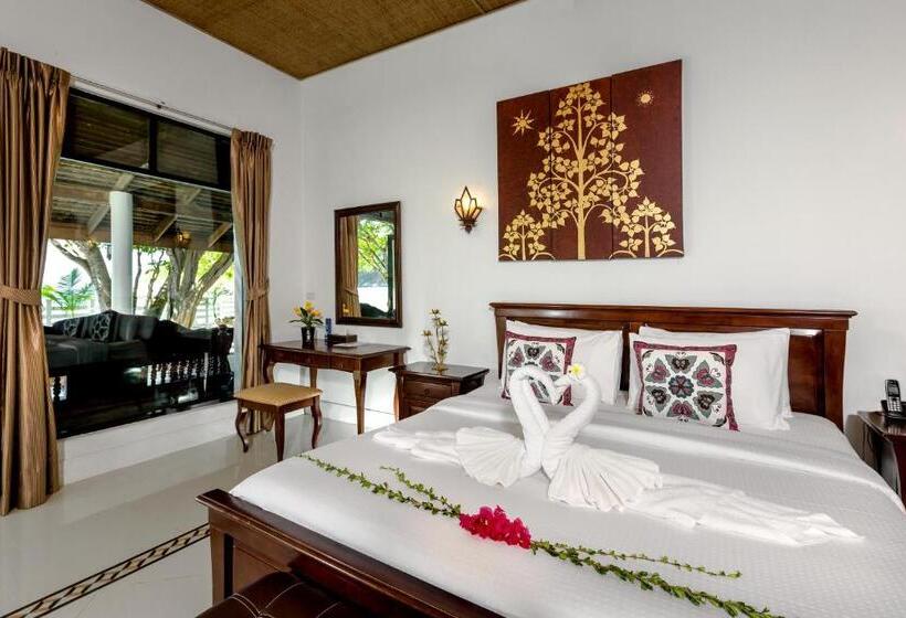 اتاق استاندارد, Racha Island Resort