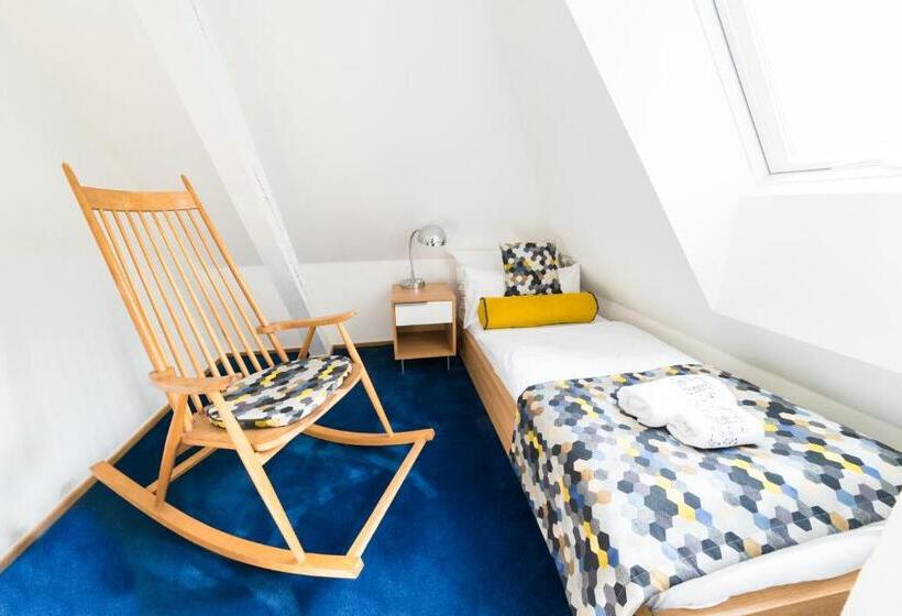 חדר אקזקיוטיב לשלושה, Boutique Hotel Villa Beatika