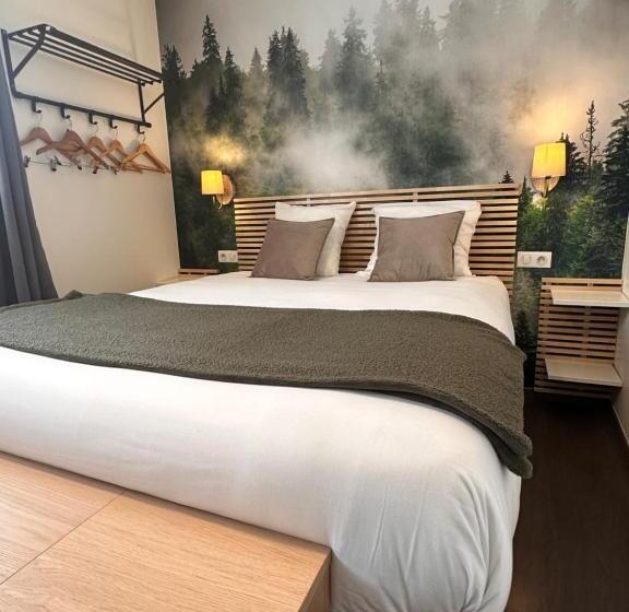 Номер Стандарт, Auberge Du Vieux Lanas Logis Hotel Restaurant