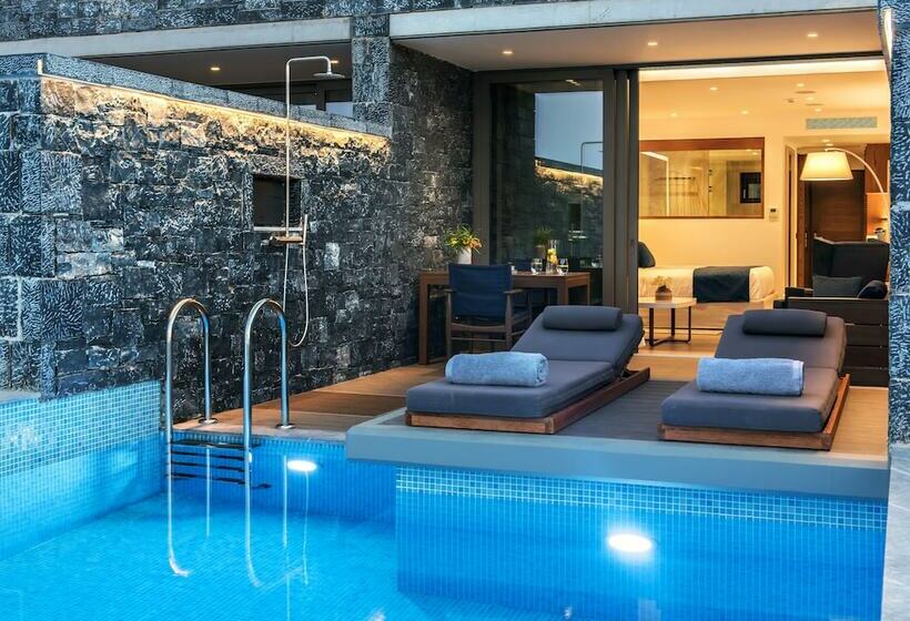 سوییت جونیور لوکس با چشم‌انداز دریا, Nana Princess Suites Villas & Spa