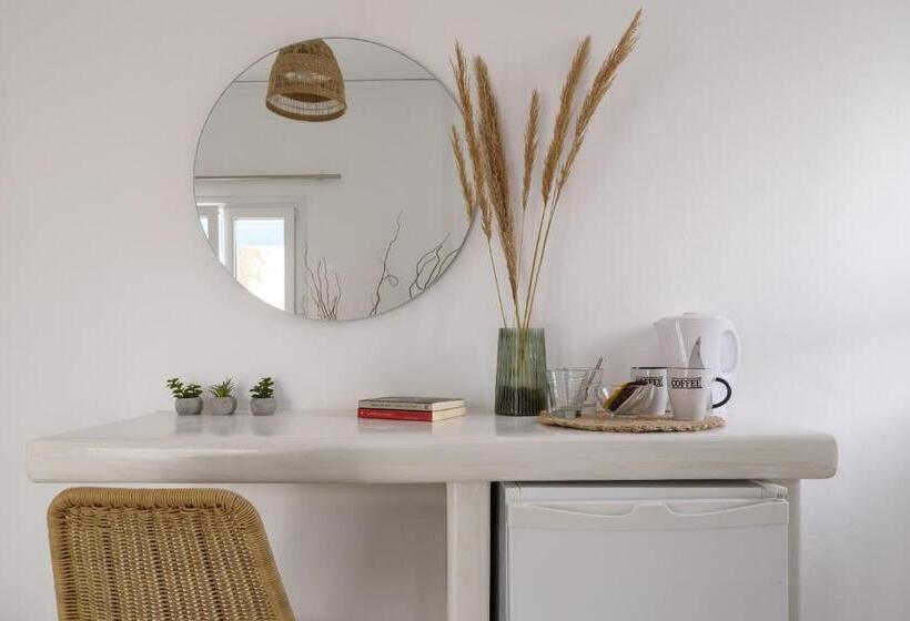 Номер Стандарт с Террасой, Perissa El Mar Rooms