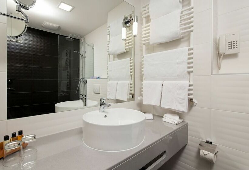 Номер Superior Кровать Кинг, Akeah Verdi Budapest
