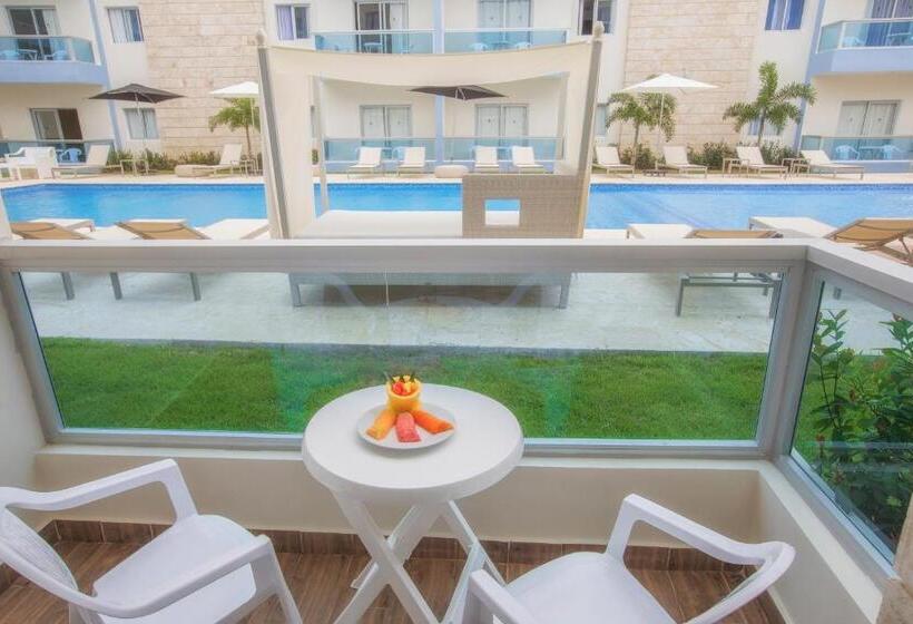 Estudio Estándar Vista Piscina, Whala! Urban Punta Cana