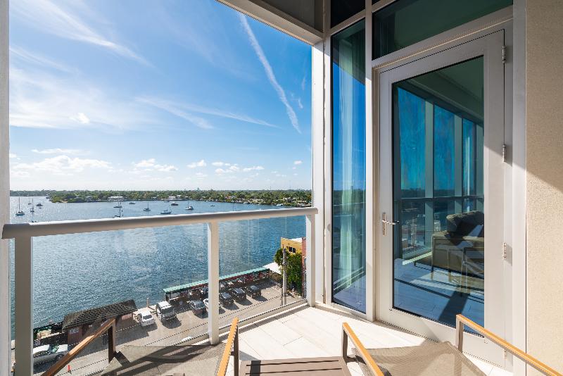 Люкс 3 Спальни, Costa Hollywood Beach Resort  An Allsuite